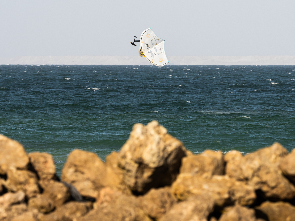 42260-3535_AleksAcherer_SkyStyleSLS26_UnitSLSConceptBlue26_Dakhla_Duotone_by-SamuelCardenas__E1000424 42260-3535_AleksAcherer_SkyStyleSLS26_UnitSLSConceptBlue26_Dakhla_Duotone_by-SamuelCardenas__E1000424