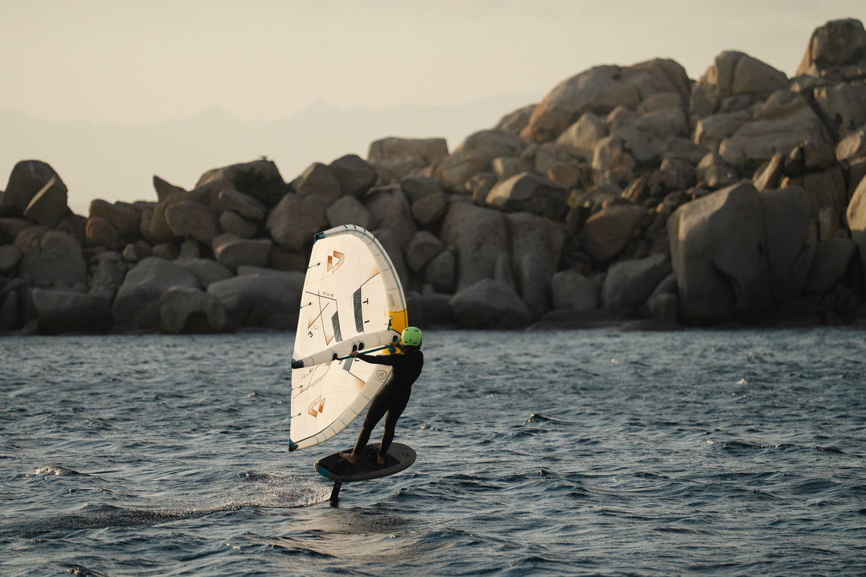 42260-3535_MarDeArce_SkyStyleSLS26_UnitSLSConceptBlue26_Sardinia_Duotone_by-ChiaraSoccin_DSC09819 42260-3535_MarDeArce_SkyStyleSLS26_UnitSLSConceptBlue26_Sardinia_Duotone_by-ChiaraSoccin_DSC09819