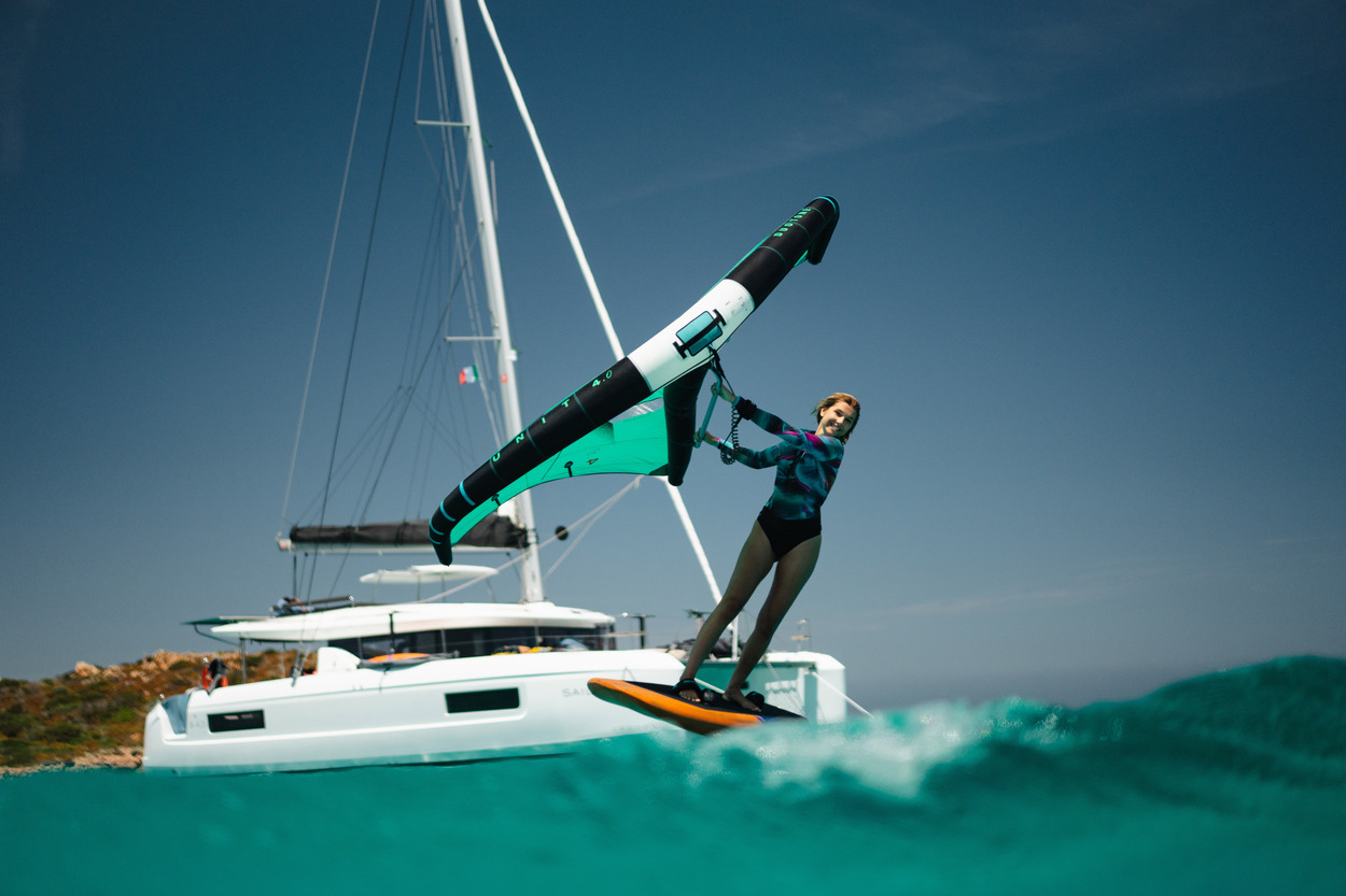 42260-3604_ZoeSchoenwetter_SkyFree26_Unit26_Sardinia_Duotone_by-ChiaraSoccinDSC09284 42260-3604_ZoeSchoenwetter_SkyFree26_Unit26_Sardinia_Duotone_by-ChiaraSoccinDSC09284