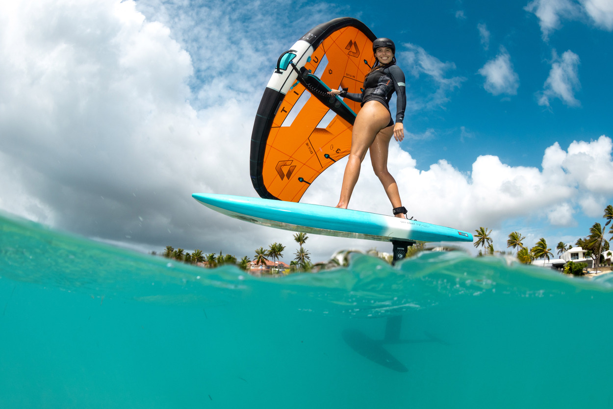 42260-3605_MariaBehrens_SkyStart26_Unit26_Guadeloupe_Duotone_by-TobyBromwich-8604 42260-3605_MariaBehrens_SkyStart26_Unit26_Guadeloupe_Duotone_by-TobyBromwich-8604