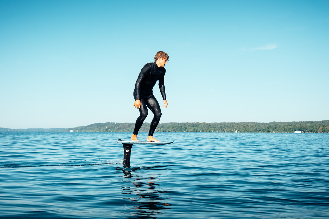 42260-3608_BenjaminMay_StriderSLS26_LakeStarnberg_Duotone_by-reinspire-d_Dennis-Rein_FUJI8527 42260-3608_BenjaminMay_StriderSLS26_LakeStarnberg_Duotone_by-reinspire-d_Dennis-Rein_FUJI8527