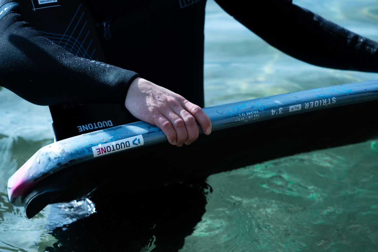 42260-3608_StriderSLS26_AmpFoil26_Hiver_Duotone_by-GabrielMadie_DSC_9889-2 42260-3608_StriderSLS26_AmpFoil26_Hiver_Duotone_by-GabrielMadie_DSC_9889-2